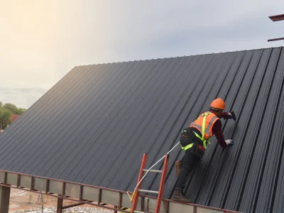 medium-vecteezy_roofer-worker-use-the-ladder-in-protective-uniform-wear-and_15632754_medium medium-vecteezy_roofer-worker-use-the-ladder-in-protective-uniform-wear-and_15632754_medium